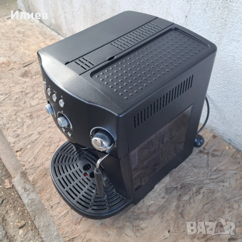 Кафемашина Delonghi Magnifica , снимка 2 - Кафемашини - 53581134