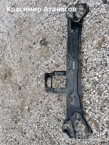 Преден панел над радиатори за Мерцедес Ц-класа w203.2000-2004г, снимка 2 - Части - 47526097