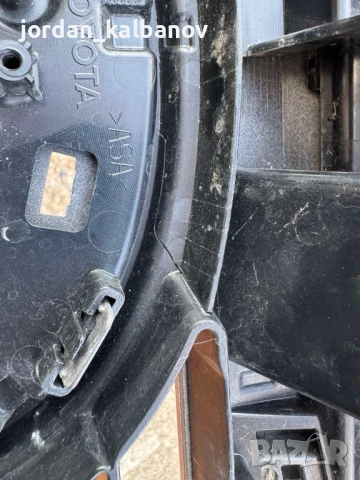 Решетка пред радяторите на Тойота Ланд Крузер 300 Toyota Land Cruiser само за 500лв. 53101-60G70, снимка 12 - Части - 51119943