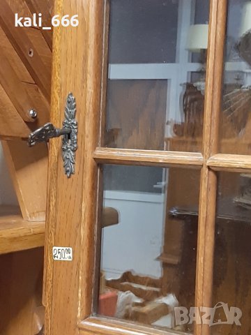 Витрина за стена внос от Холандия , снимка 6 - Секции и витрини - 41402908