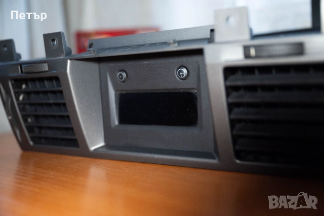 CD 30 с въздуховоди и екран Opel Vectra C , снимка 2 - Части - 53223964