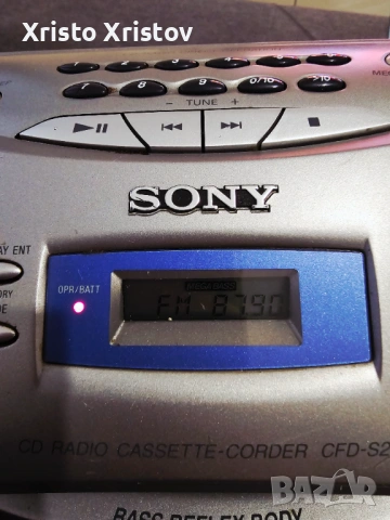 Sony CFD-S26L, снимка 2 - Радиокасетофони, транзистори - 53456449