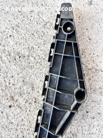 52535-05040. Държач водач предна броня десен за Тойота Авенсис T27. 2009-2014г, снимка 3 - Части - 50053587