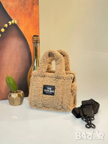 пухени чанти the tote bag marc jacobs, снимка 7 - Чанти - 51410727