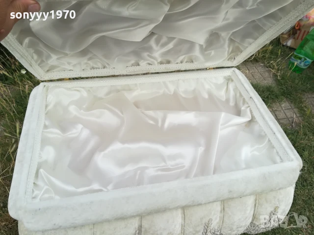 ТАБУРЕТКА С МЯСТО ЗА СЪХРАНЕНИЕ 1406251617, снимка 16 - Антикварни и старинни предмети - 50665309