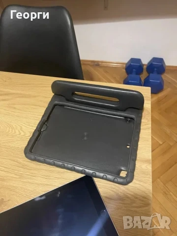 Таблет Ipad air 2 cellular 64 gb + подарък протектор за малко дете, снимка 3 - Таблети - 50441884