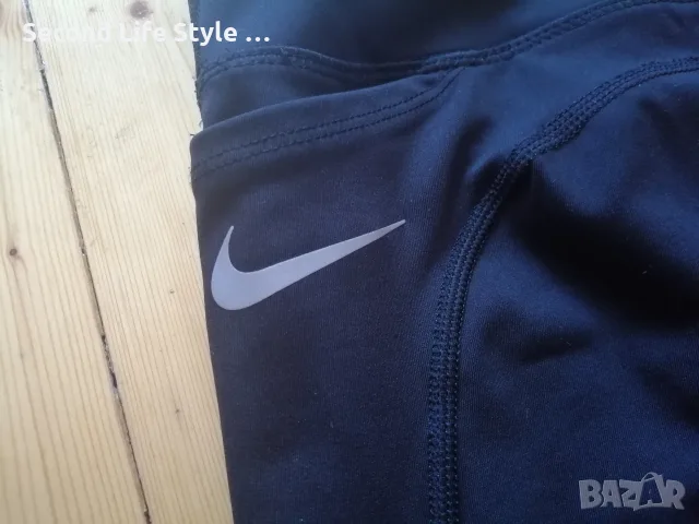Nike Dri-FIT оригинален дамски клин под коляното - капри панталон р-р XS, снимка 14 - Клинове - 55730375