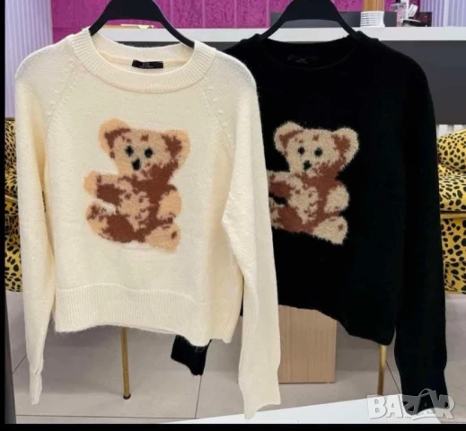 пуловер с мече , снимка 2 - Блузи с дълъг ръкав и пуловери - 50879602
