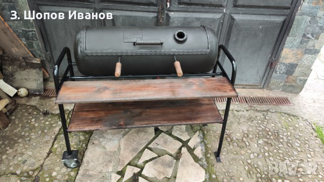  Барбекю на дървени въглища, снимка 1 - Барбекюта - 41243826