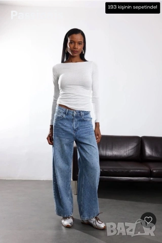 Дънки с камъни