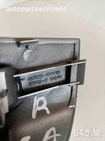 Бутон за стъкло на задна дясна врата за KIA Sportage 2.0 16V (2007) 93580-1F500, снимка 2 - Части - 53439151