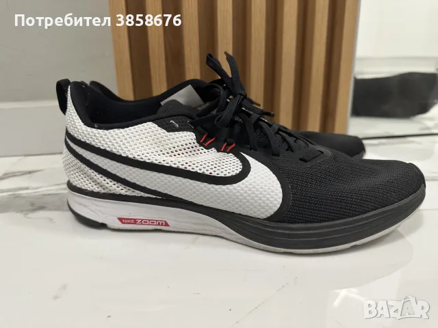 Маратонки Nike 45 номер, снимка 2 - Маратонки - 56408790