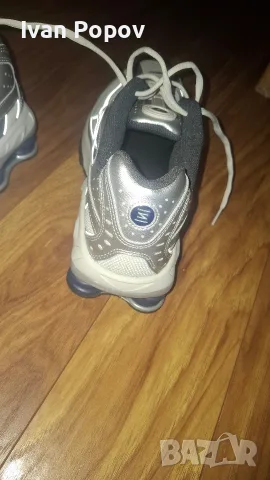 ОРИГИНАЛНИ ЧИСТО НОВИ обувки nike shox, снимка 3 - Маратонки - 56120719