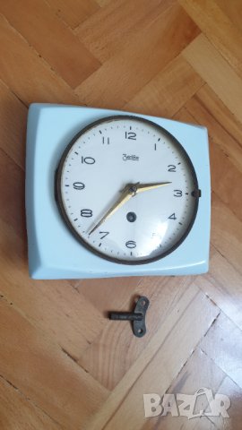 Стар порцеланов немски механичен стенен часовник Зентра, снимка 3 - Антикварни и старинни предмети - 41856840