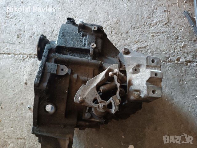 Скоростна кутия за Фолксваген Бора  116, снимка 4 - Части - 41625362