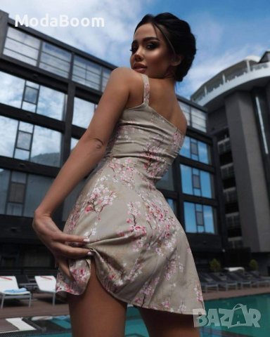 Дамска рокля сатен , снимка 4 - Рокли - 41303579