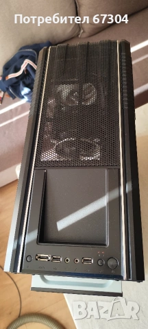 CUSTOM Настолен компютър, снимка 14 - Геймърски - 53708172