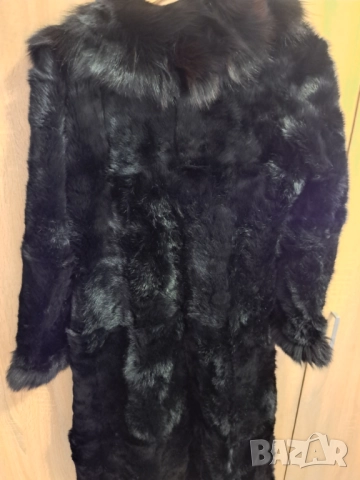 Черно палто от лисица М , Л ., снимка 3 - Палта, манта - 52107544