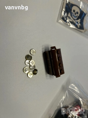 Lego Pirates Renegade Runner 6268, снимка 6 - Конструктори - 53650344