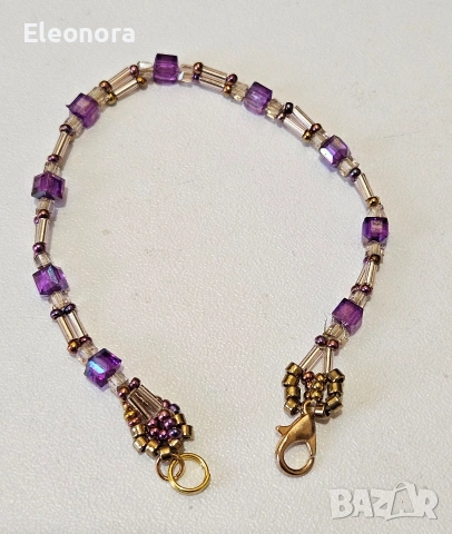 Гривни от мъниста, снимка 2 - Гривни - 53207910