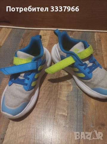 Маратонки за момче Адидас , снимка 4 - Детски маратонки - 53342681