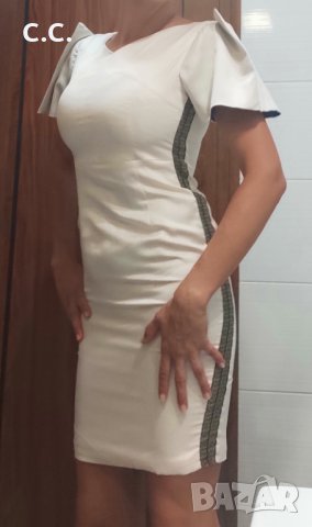 Стилна рокля Aleksander Mqueen, размер S, снимка 6 - Рокли - 32452714