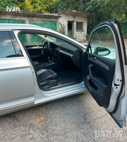VW Passat B8 2.0TDI Highline, снимка 16 - Автомобили и джипове - 55852716