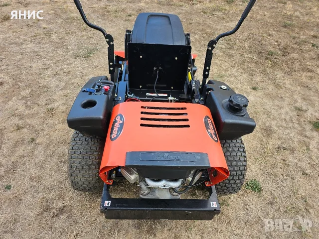 ТРАКТОРНА КОСАЧКА 18.КОНЯ BRIGGS&STRATTON/ НУЛЕВ ГРАДУС НА ЗАВИВАНЕ. КАТО НОВА , снимка 16 - Градинска техника - 56034485