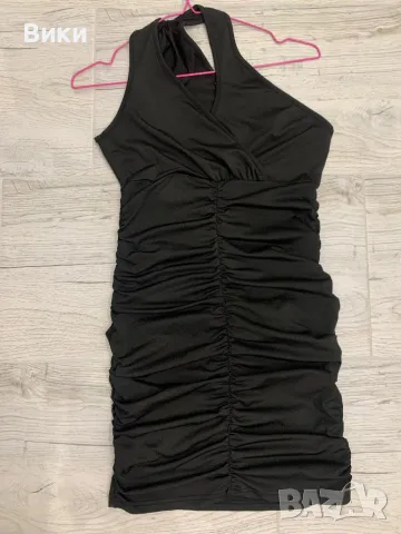 Рокля в размер S-M, снимка 4 - Рокли - 48990179