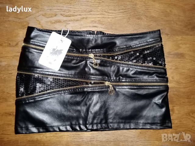 In-Stylefashion, Кожена Пола с ципове и пайети, Размер S. Код 1615