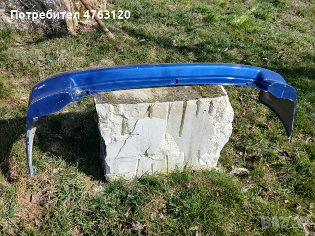 Задна броня за Мазда Демио.Здрава!