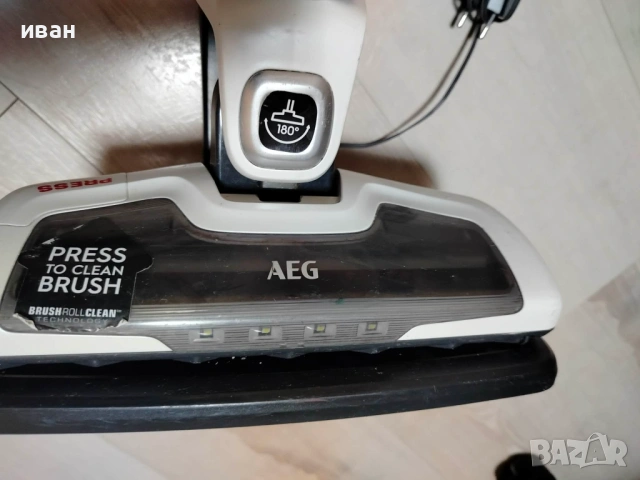 Вертикална прахосмукачка AEG CX7 Animal Flexibility LI-45, снимка 8 - Прахосмукачки - 53386299