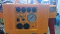Стартерна станция с компресор MisterTool 12V, 17Ah, снимка 3