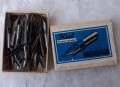 Кутия с пера писци за перодръжка писалка