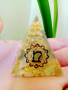 Мини оргонит пирамида-Зелен Авантюрин, сърдечна чакра, снимка 1 - Други - 44828865