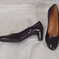 Voltan pumps EU 41, снимка 9 - Дамски обувки на ток - 41826950