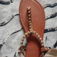 НОВИ ниски дамски сандали за плаж през пръста с капси (номер 38), снимка 3 - Сандали - 41288051