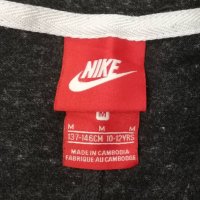 Nike Hoodie оригинално горнище ръст 137-146см Найк суичър, снимка 3 - Детски анцузи и суичери - 38782456