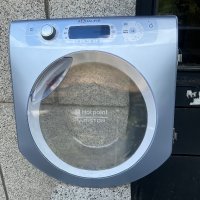 Продавам перфектна вратичка (люк) за пералня + сушилня  Whirlpool 9-7 кг, снимка 1 - Перални - 41795354