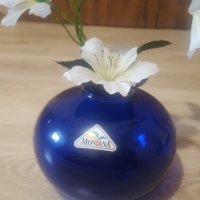 Чисто нова ваза от цветно стъкло Montana, снимка 1 - Декорация за дома - 39584977