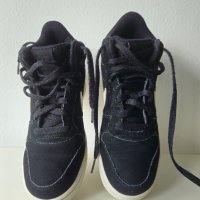 Nike обувки 37.5 номер., снимка 4 - Детски обувки - 44241856