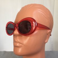 Нови Дамски Слънчеви Очила Червени Черни Прозрачни Кръгли Ретро Модел Модерни , снимка 13 - Слънчеви и диоптрични очила - 44448902