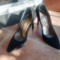 GIANNI черни вечерни обувки на ток 35 номер, снимка 1 - Дамски обувки на ток - 41845638