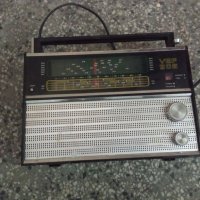 Ретро радио, снимка 1 - Радиокасетофони, транзистори - 34309015