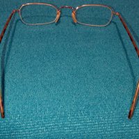 Calvin Klein
очила , снимка 4 - Слънчеви и диоптрични очила - 42165988