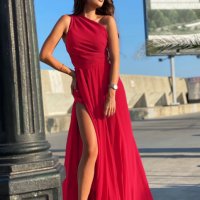 AVIN Коктейлна рокля Red Carpet, снимка 2 - Рокли - 41161537