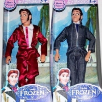 Замръзналото кралство: Кукла на Принц Ханс (Frozen), снимка 3 - Кукли - 32366227