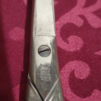 Стара шивашка ножица много остра, снимка 4 - Антикварни и старинни предмети - 44914855