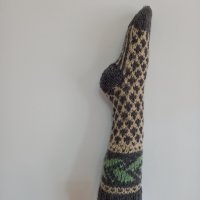 Ръчно плетени чорапи от вълна, размер 38, снимка 3 - Мъжки чорапи - 44395554