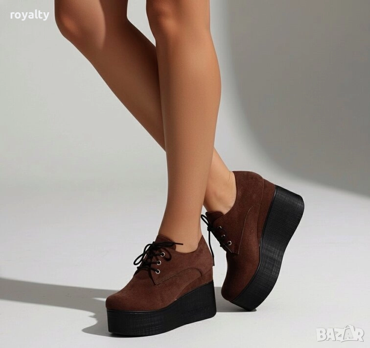 Обувки на платформа - тъмнокафяв велур с черно ходило, снимка 1